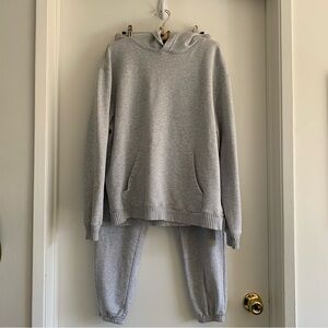 Elwood Grey Sweat SET - size Small for both